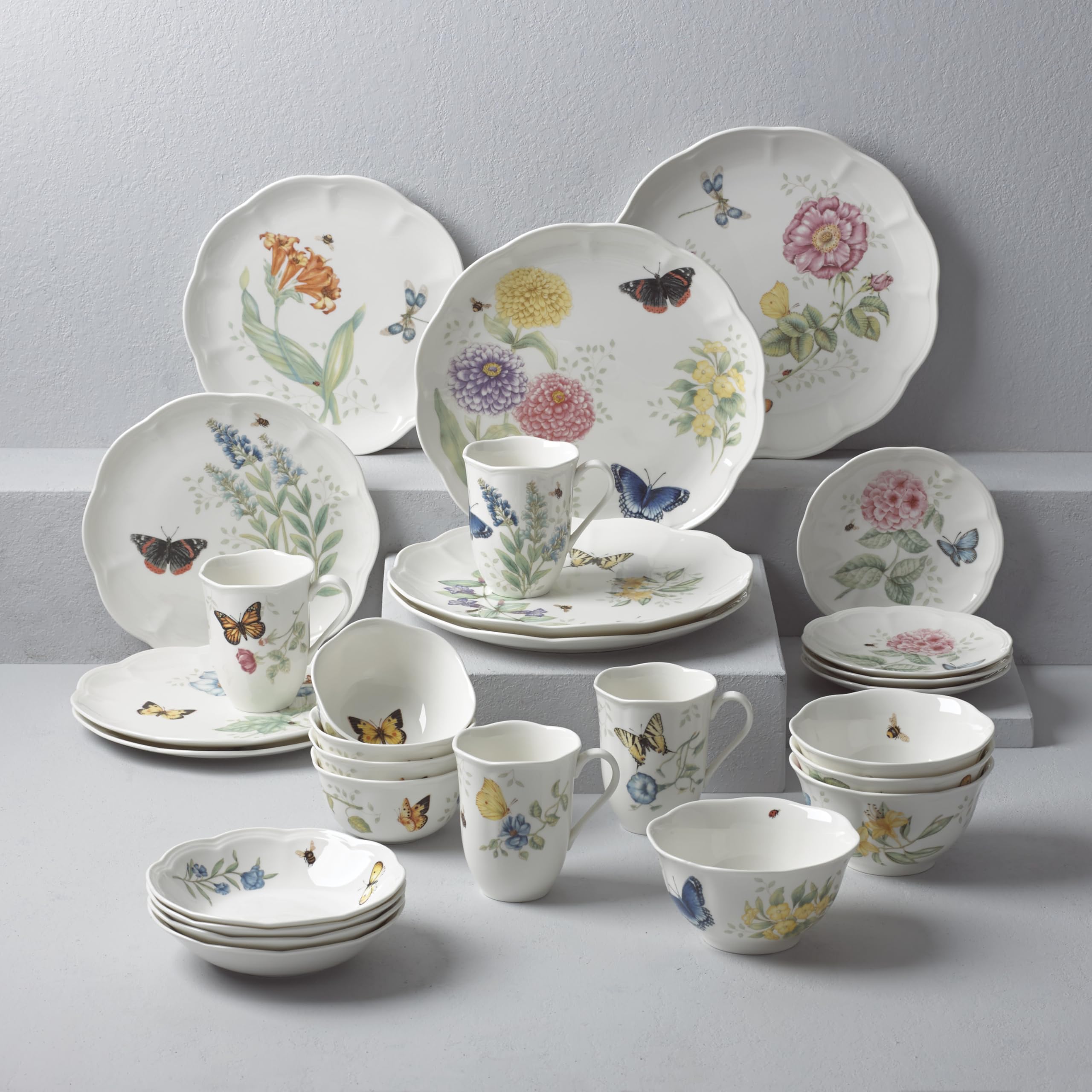Lenox Butterfly Meadow plato tidbit de 6 pulgadas, ideal para aperitivos y porciones pequeñas.