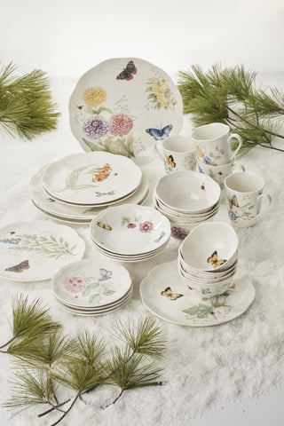 Lenox Butterfly Meadow taza de 12 oz, ideal para café o té diario.