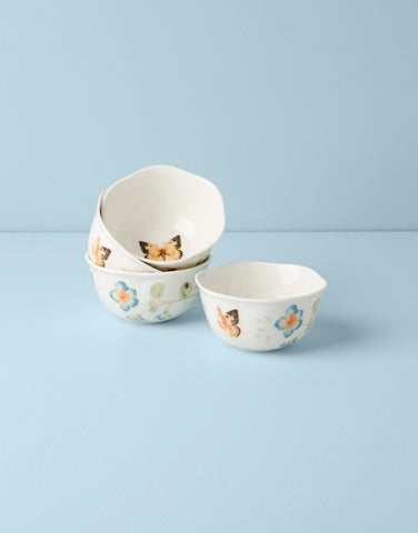 Porcelana Lenox resistente, apta para microondas y lavavajillas.