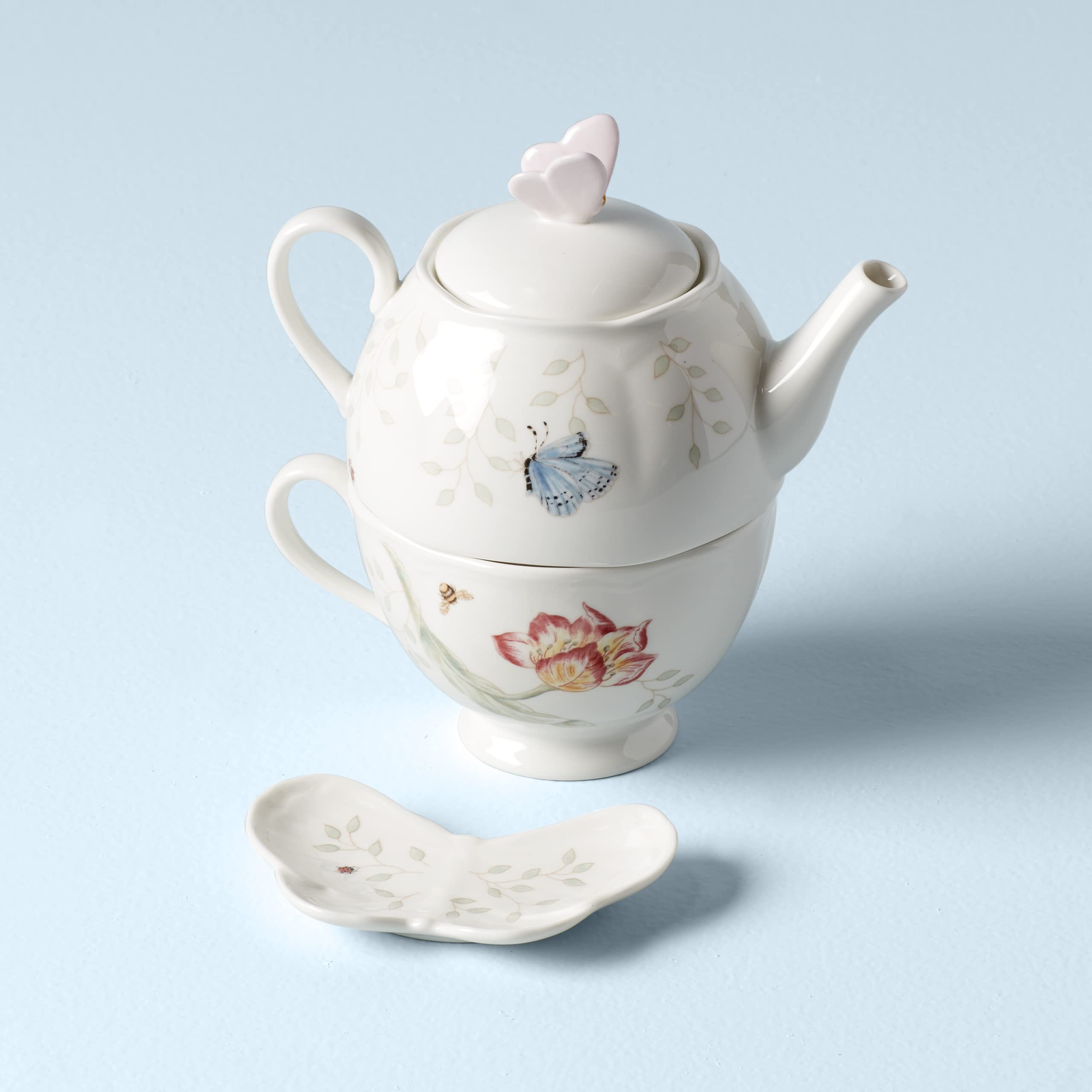 Taza base apilable de Butterfly Meadow para servicio compacto.