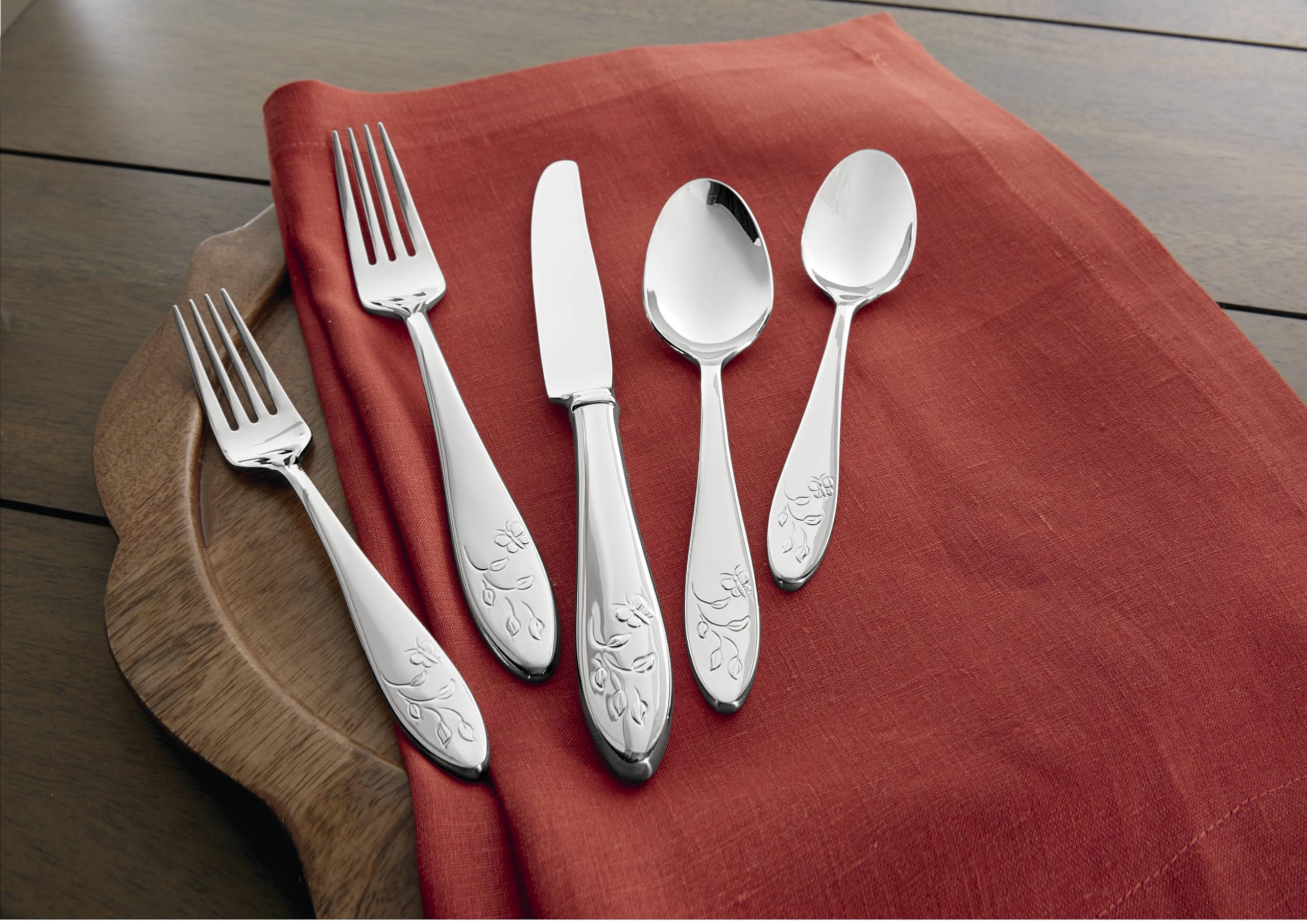 Cuchillo de mesa afilado para cortes precisos