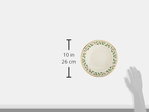 Lenox tazón muestra diseño acebo y bayas para una presentación elegante.