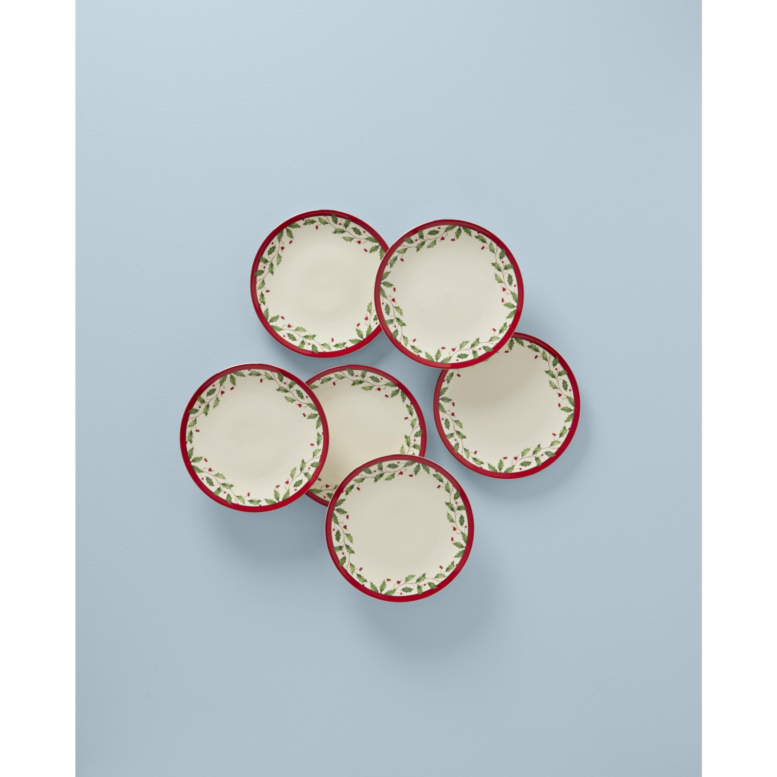 Plato acento Lenox Holiday con borde rojo brillante, añade elegancia a tus comidas.