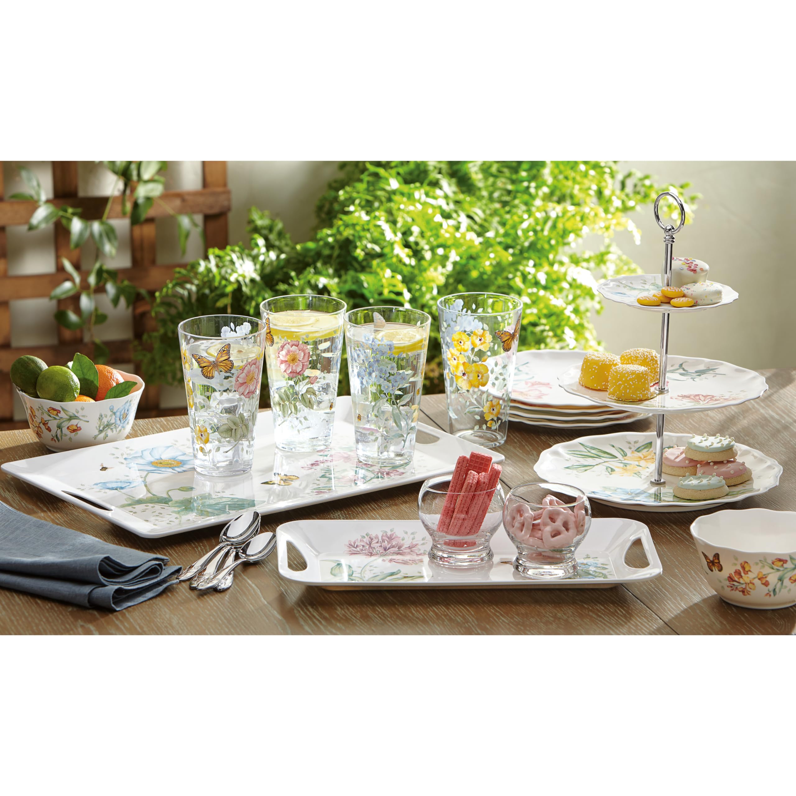 Lenox Butterfly Meadow capacidad de 20 onzas, ideal para bebidas refrescantes.