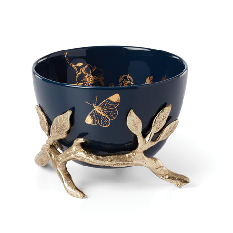 Lenox Sprig & Vine cuenco con soporte dorado para realzar la mesa.