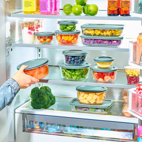 Le'raze, recipientes de vidrio redondos apilables para recetas y sobras.