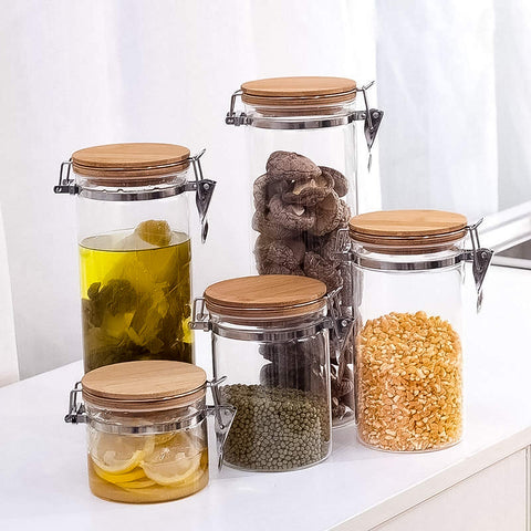Frascos Le'raze con vidrio transparente para identificar rápidamente los ingredientes.