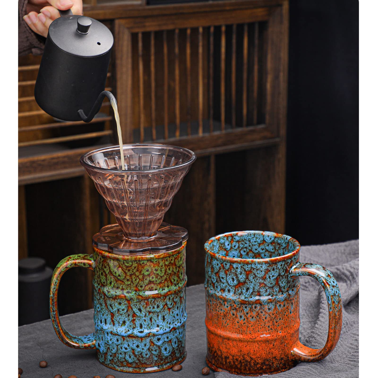Taza LGQ colección colorida con glaseado único.