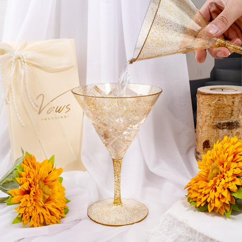 Copa martini Liacere de lujo, con acabado dorado y gran resistencia