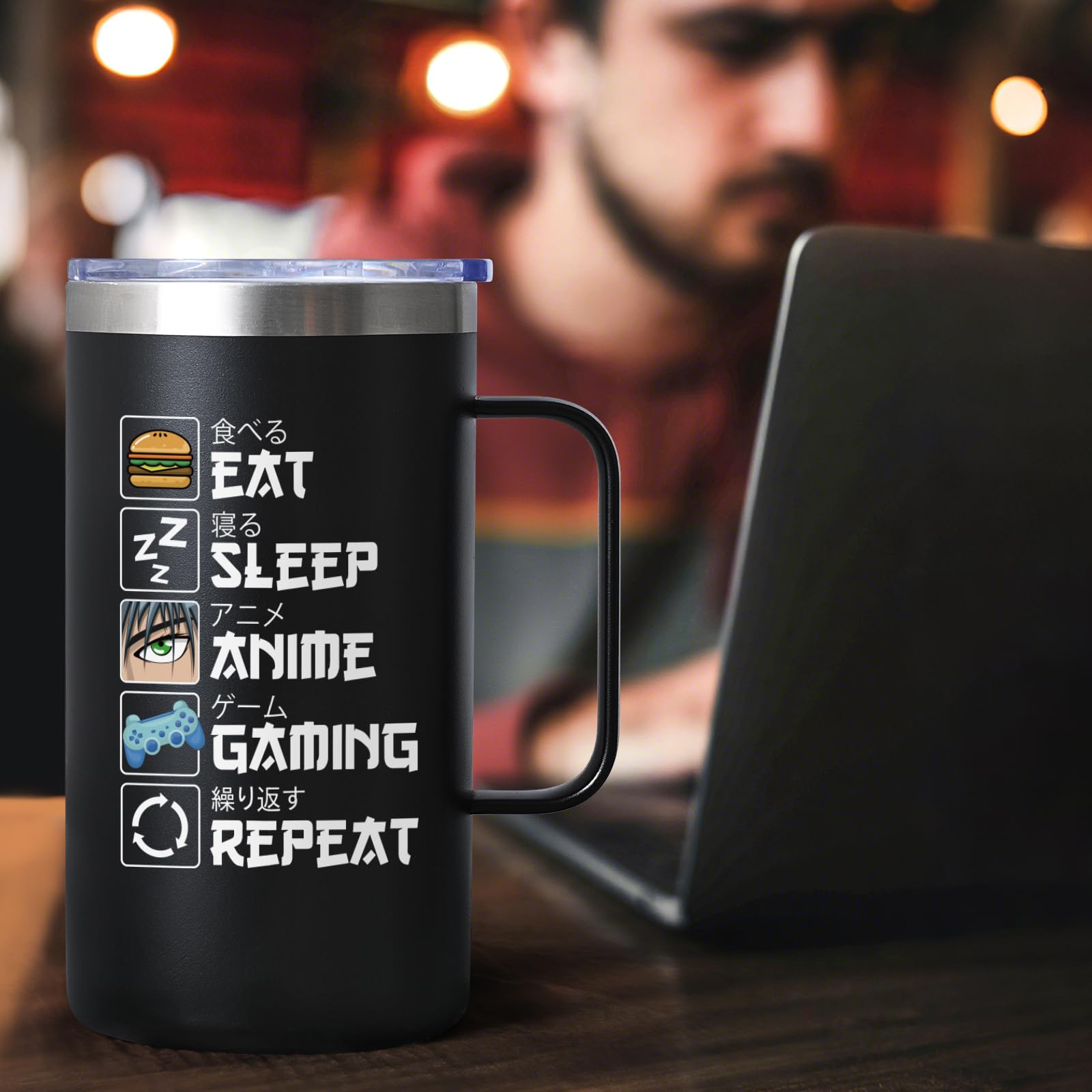 Mango ergonómico Lifecapido Anime, agarre cómodo para beber en casa o en ruta.