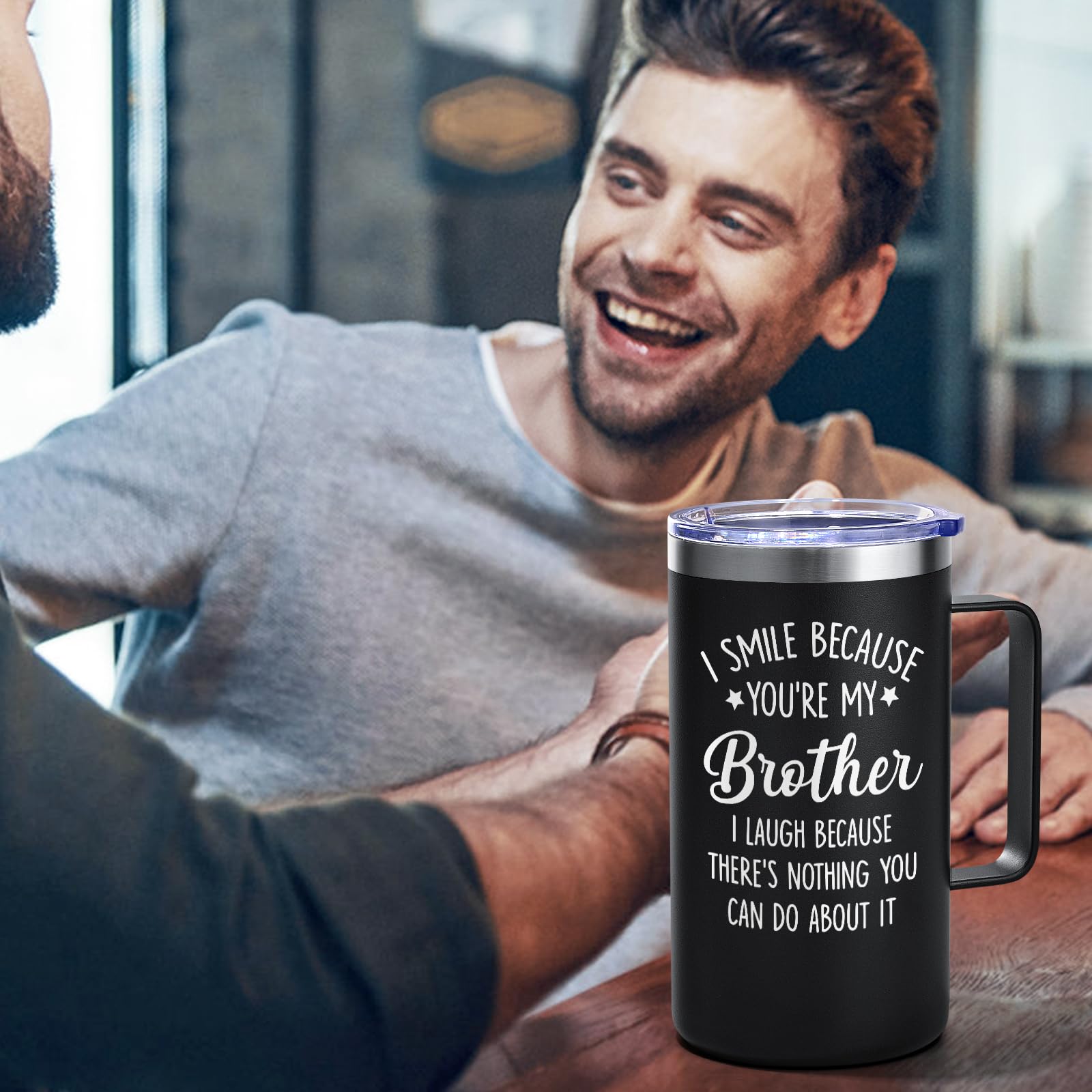 Uso en oficina con Lifecapido, taza termica 20oz para el dia.