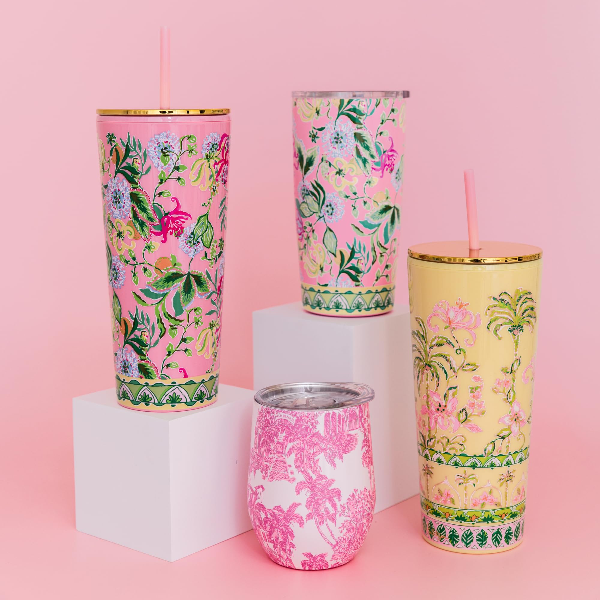 Uso versátil al aire libre para bebidas frías con Lilly Pulitzer.
