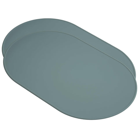 LINE+ARC Degrē mantel individual ovalado en color salvia, protege la mesa con estilo antideslizante.