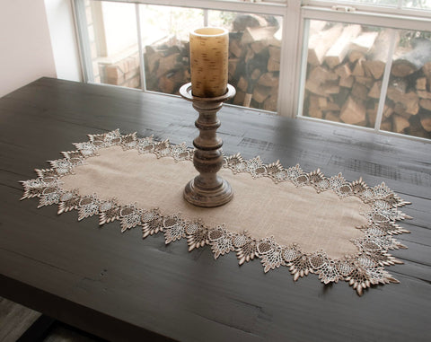 Linens, Art and Things: encaje dos tonos beige para comedor con estilo.