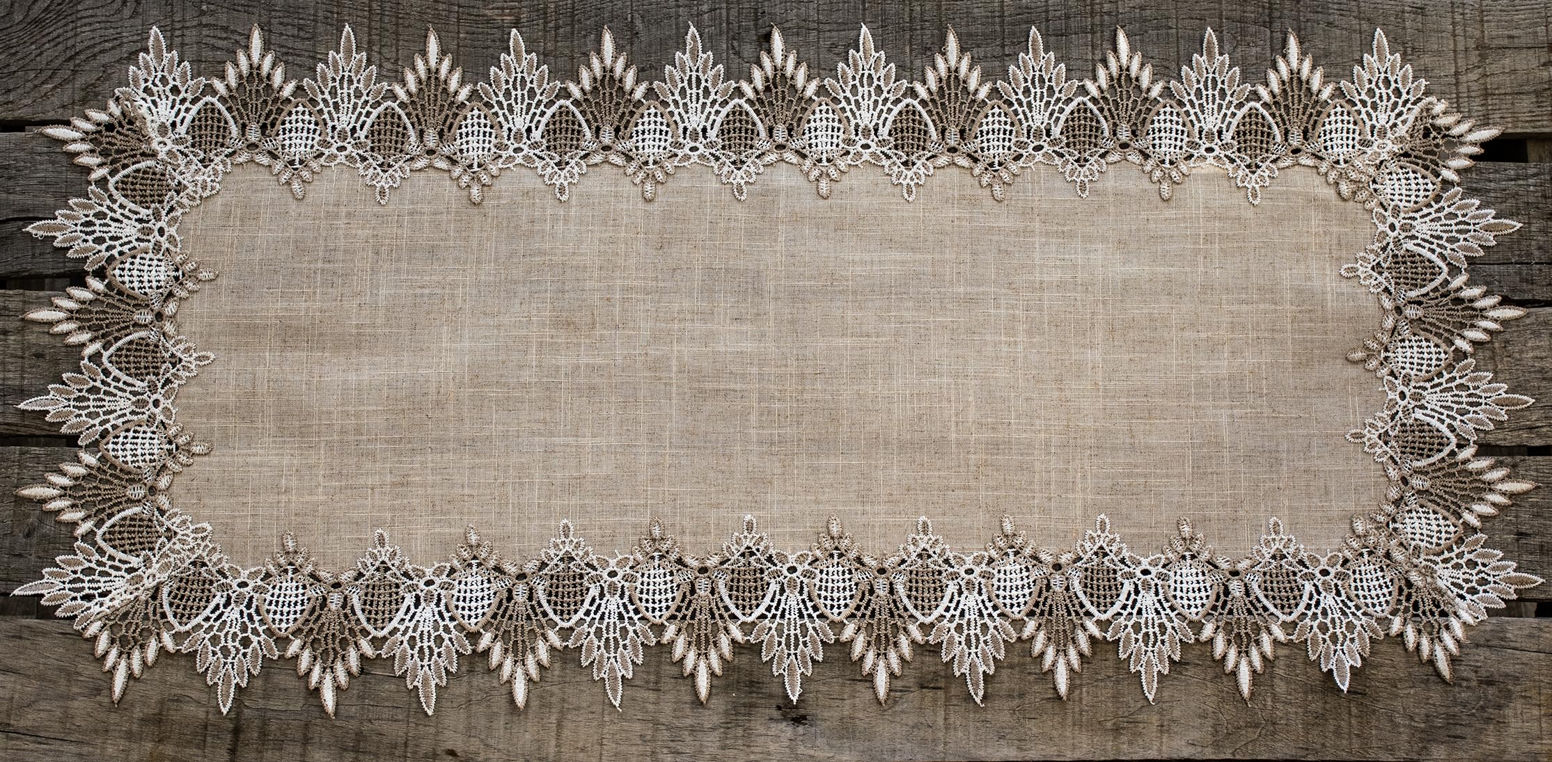 Linens, Art and Things: accesorio decorativo para mesa de sala y centro de mesa.