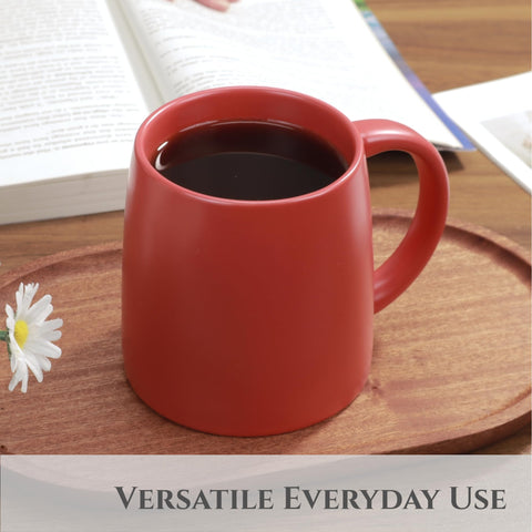 LINVIA Classic mug en color rojo para café matutino y ritual relajante.