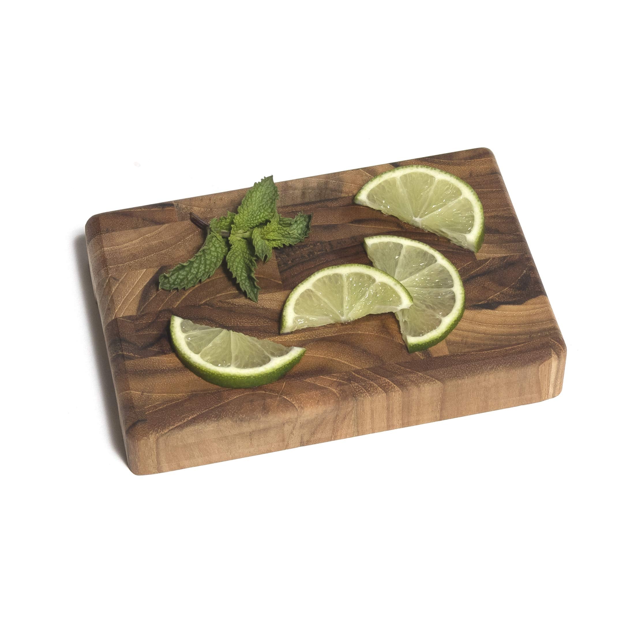Tabla de teca de Lipper International, dos caras para usar.