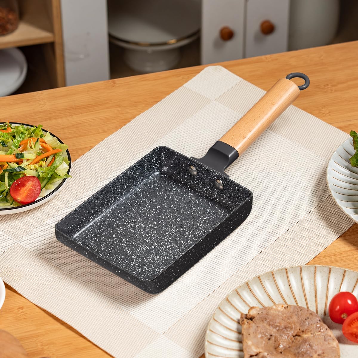 Mango de madera sólido LISOS para un agarre cómodo y seguro