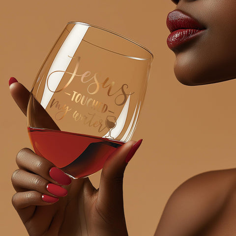 Vaso de vino LittleBIGGER con diseño moderno en oro para celebraciones.