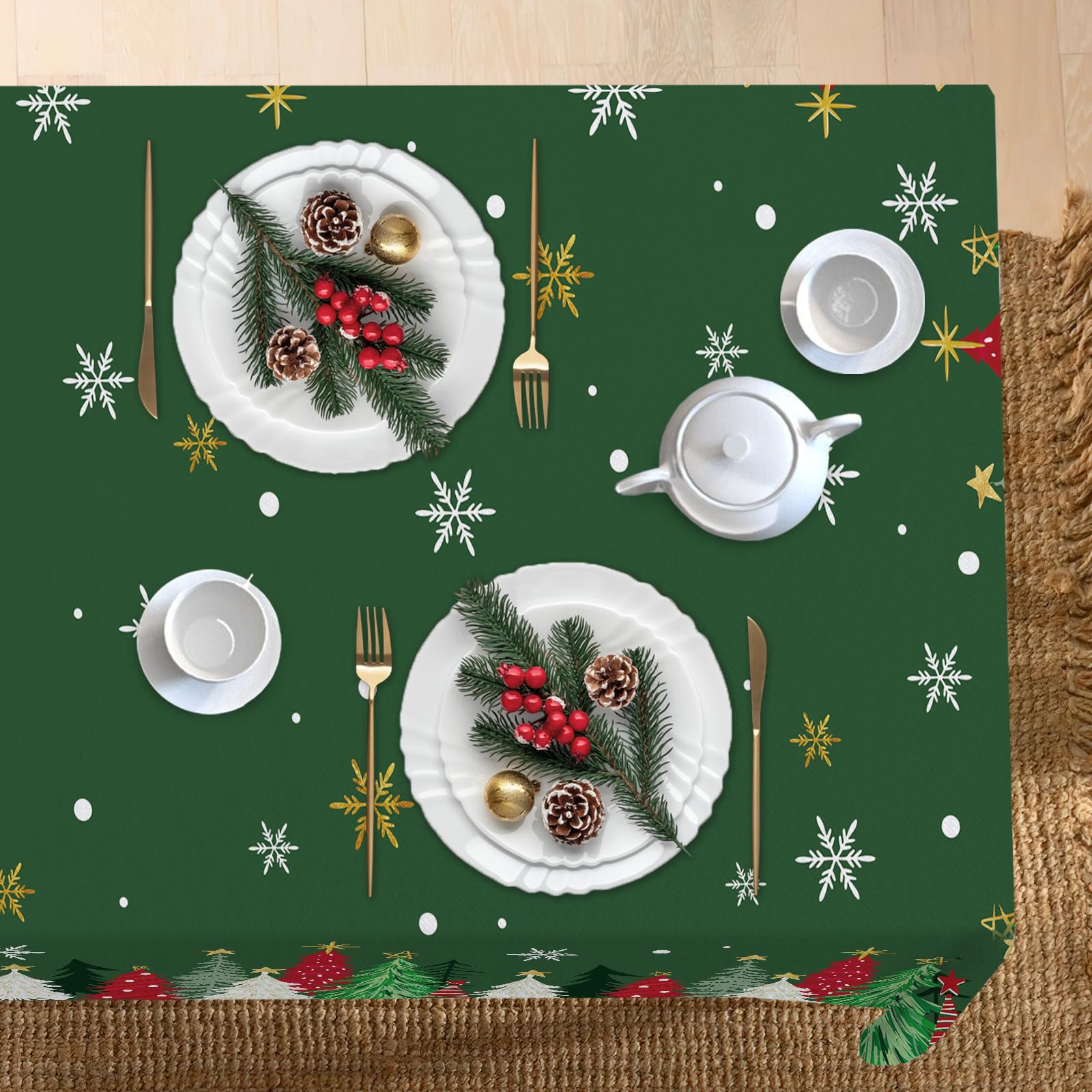 Uso versátil interior o exterior con mantel Livcoz para mesa de 60x84 pulgadas.
