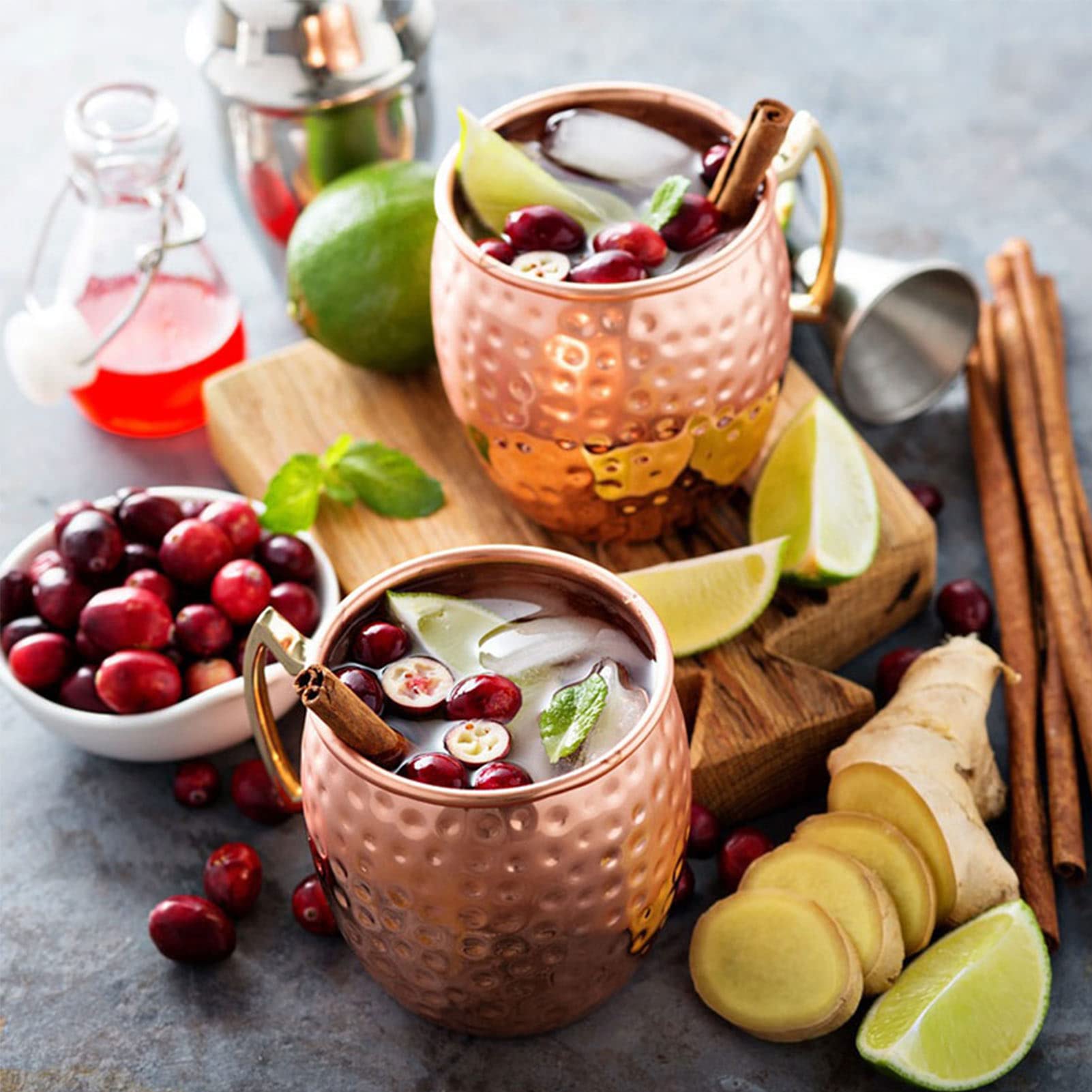 Posavasos LIVEHITOP de cobre, mantienen bebidas frías y evitan manchas en superficies.