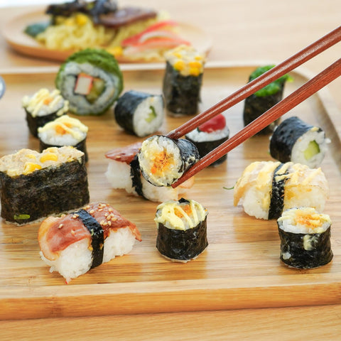 LIXTONGR palillos para sushi y ramen, ofrecen control y precisión.