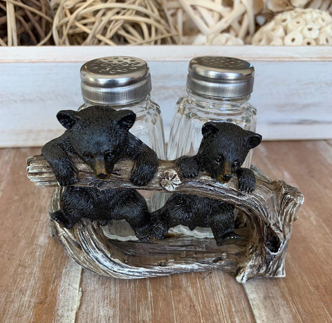 LL Home De Leon Collections: portasal y pimienta con osos sobre rama, ideal para decoración funcional