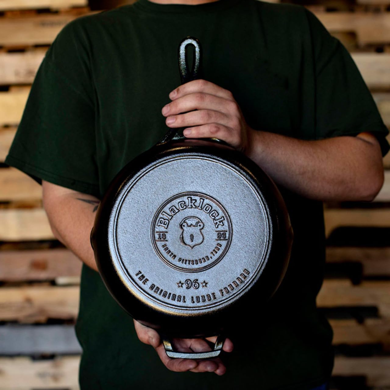 Lodge Blacklock – hecho-en-eeuu; fabricación local y de alta calidad.