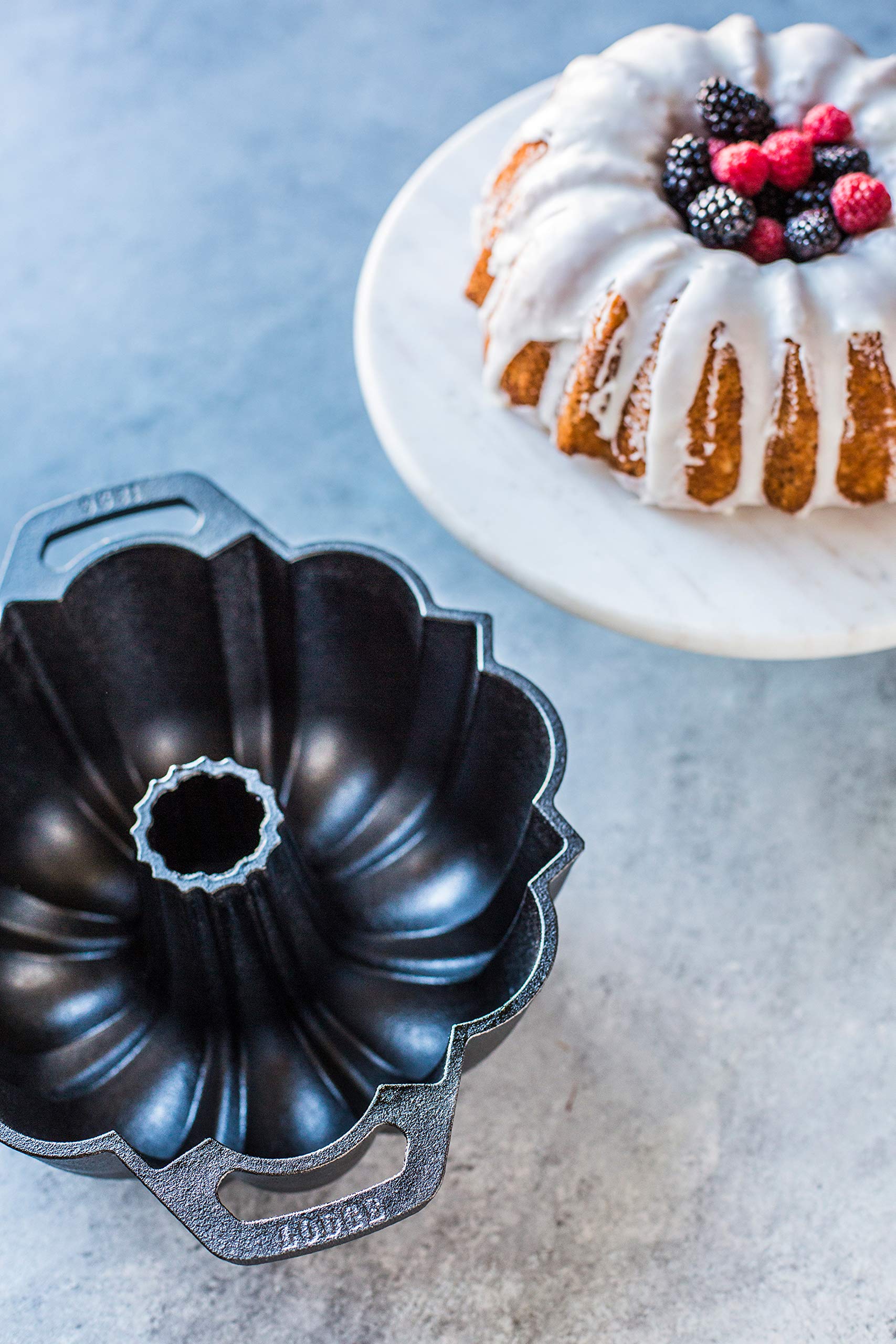 Fabricado en Estados Unidos, Lodge ofrece durabilidad para repostería diaria.