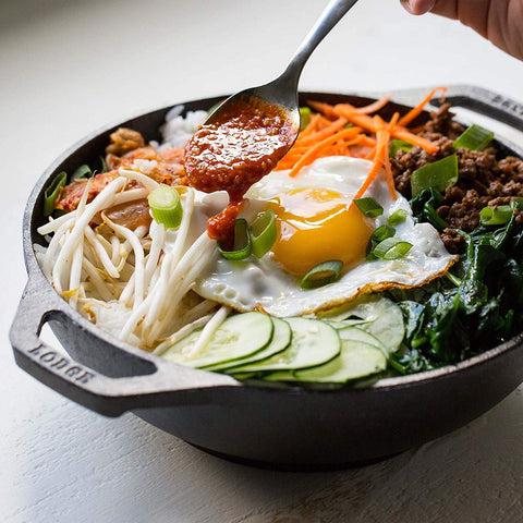 Lodge wok de hierro pre-sazonado para parrilla, compatible con grill y fuego