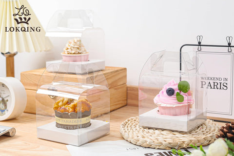 Formato 4×4×6 pulgadas, tamaño adecuado para cupcakes estándar.