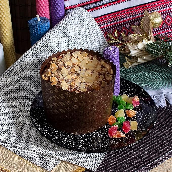 LOVARE conjunto tradicional para hornear 12 panettones en una tanda.