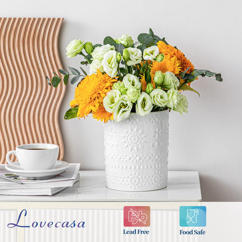 LOVECASA porta-utensilios en encimera facilita acceso rápido a utensilios.