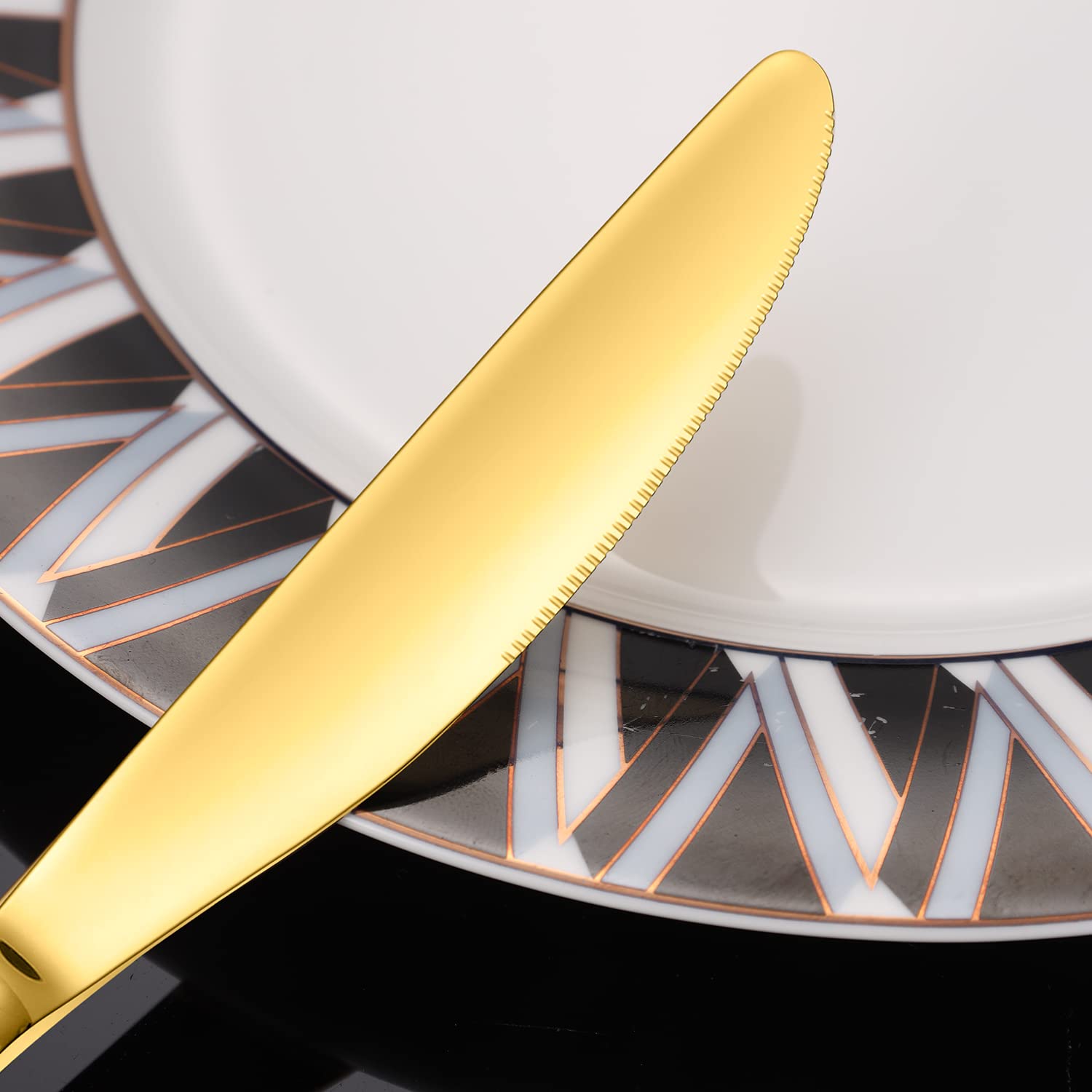 Set para 6 comensales, perfecto para reuniones y cenas.