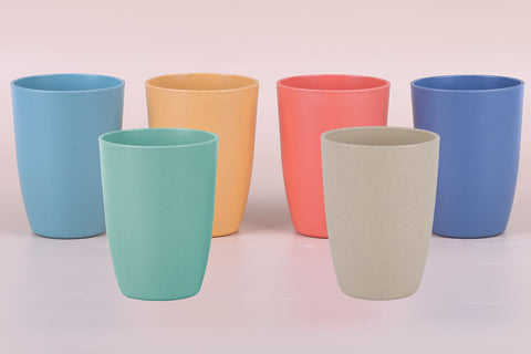 Vaso LuckyZone de paja de trigo, ligero y resistente a caídas para uso diario.