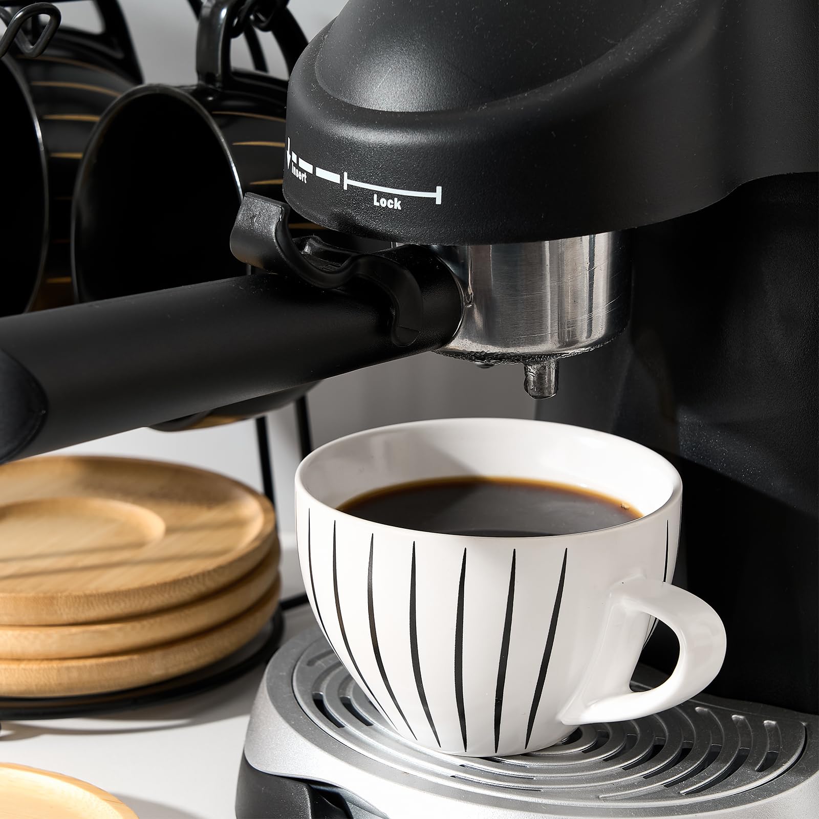 Uso versátil Luka para café, té y bebidas calientes.