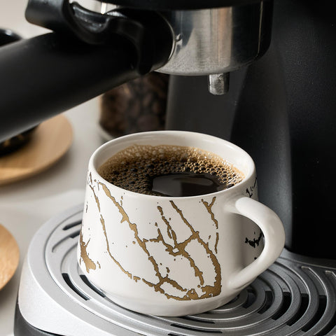 La Luka espresso demi-taza, perfecta para espresso doble mañanero.