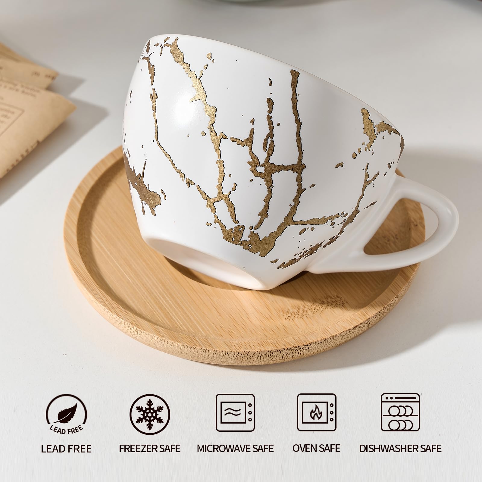 Tazas espresso Luka con platillo y diseño clásico para mesa.