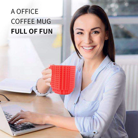 Taza Lumsburry con bloques aleatorios, diseño único según lote de producción.