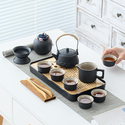 Bandeja de té de LURRIER, diseño compacto para servir en viajes.