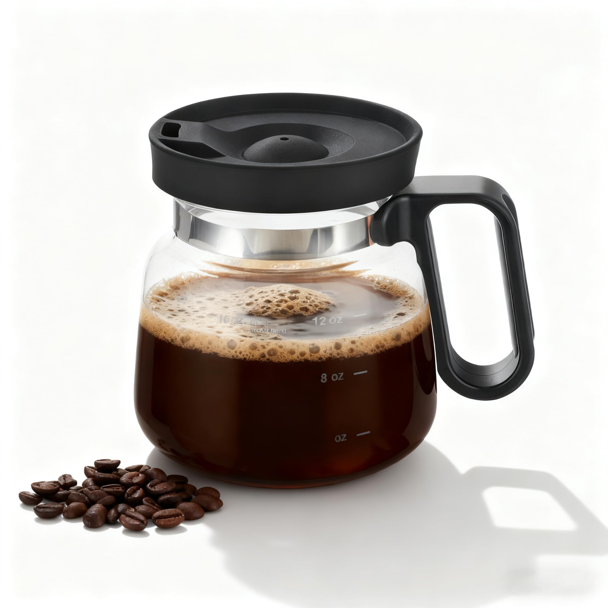 Taza Luyyholara en forma de cafetera mini, ideal para disfrutar café con estilo.
