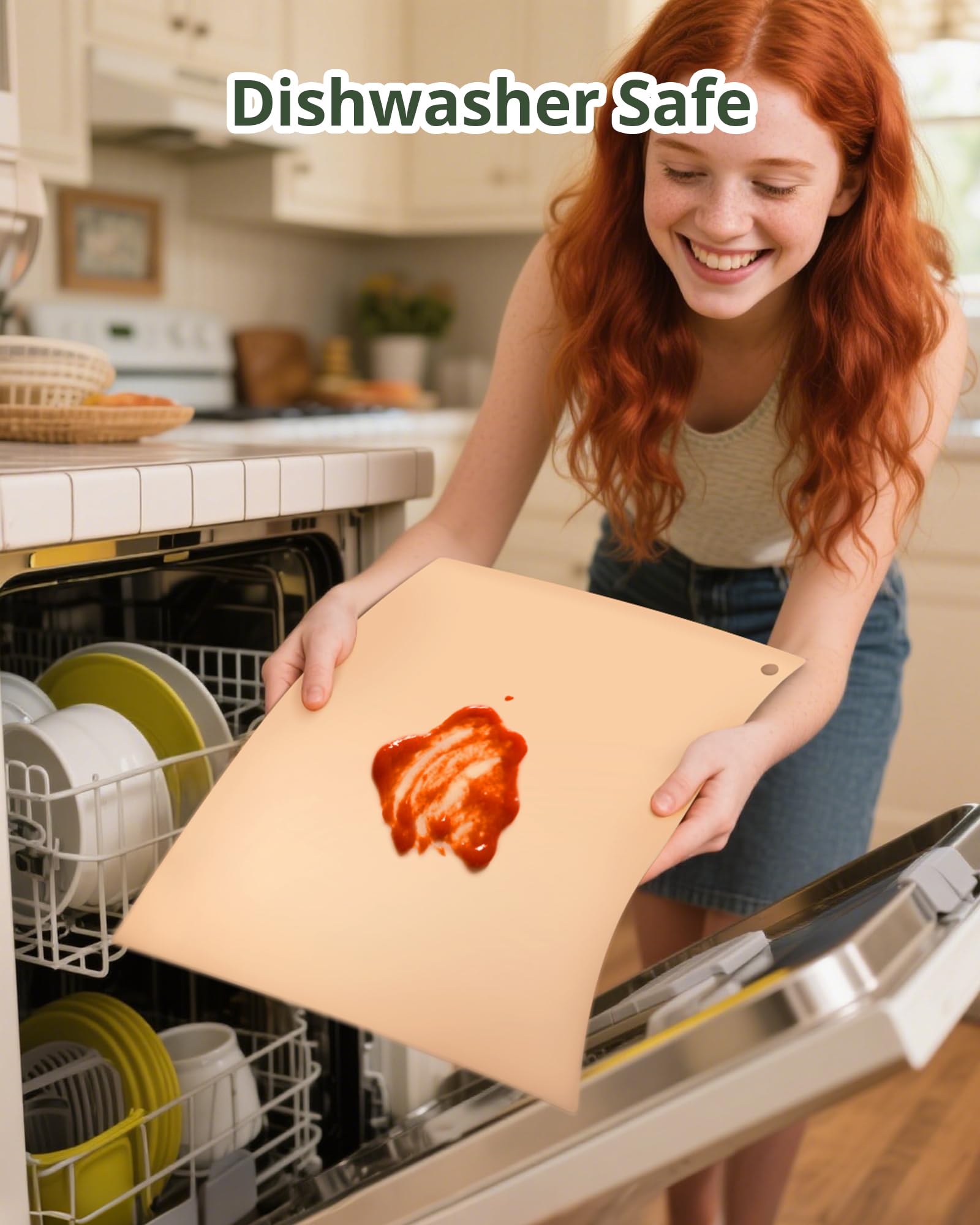 Bandeja LYNG multifuncional en bambú para uso como portátil o decoración.