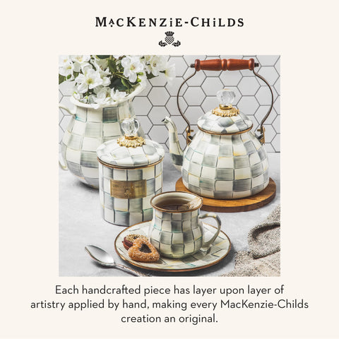 MACKENZIE-CHILDS, empaque regalo perfecto para sorprender.