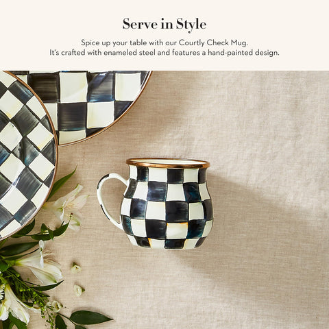 MacKenzie-Childs taza enamele Courtly Check detalle, color artesanal para té.