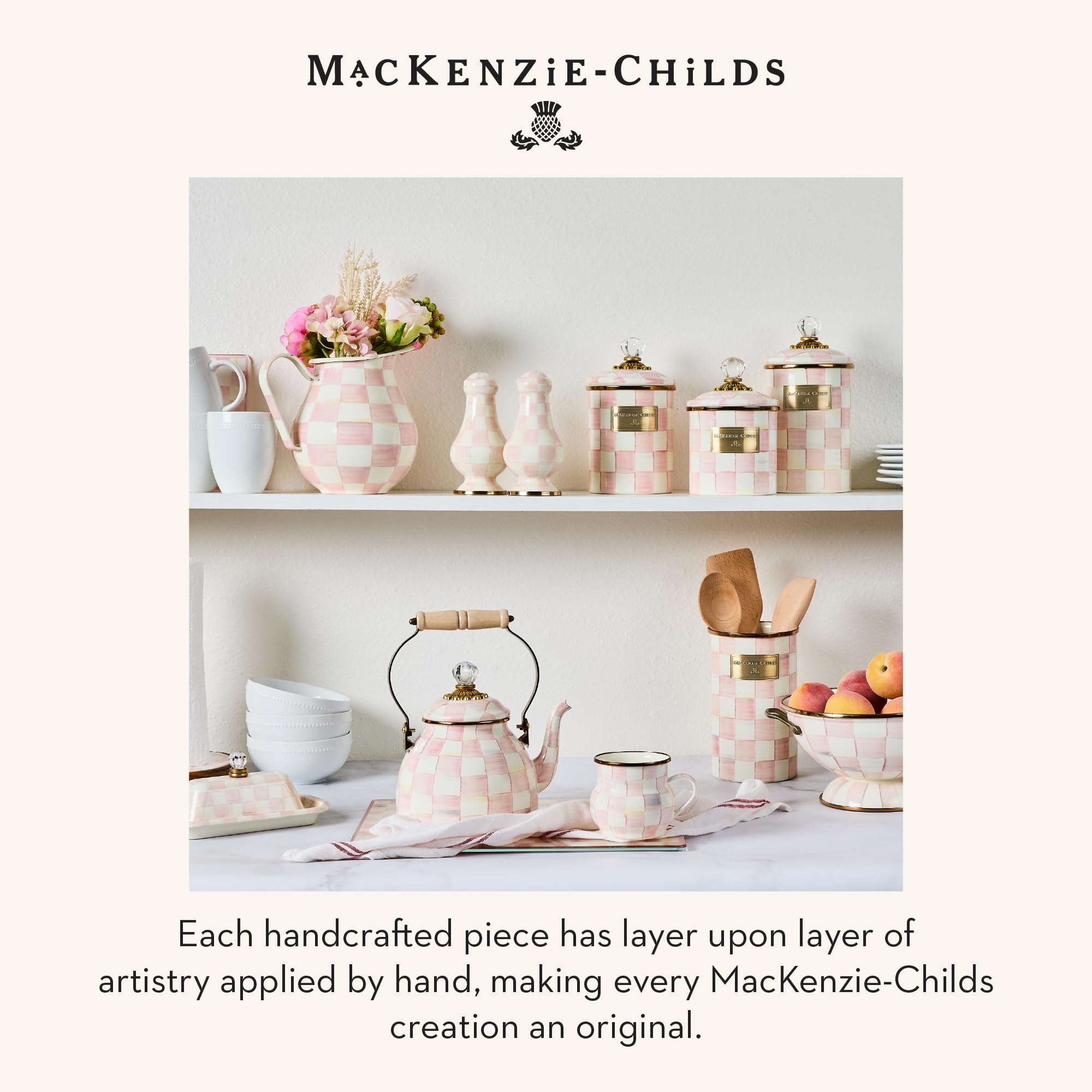 Organizador encimera Rosy Check, ejemplo de estilo MacKenzie-Childs para cocinar.