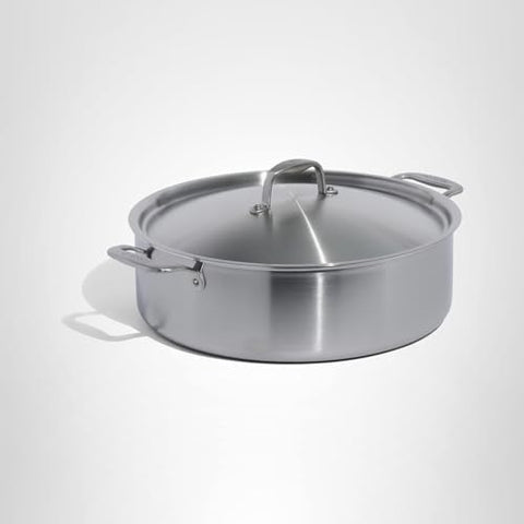 Made In 10qt versátil para guisos y hervidos en la cocina.