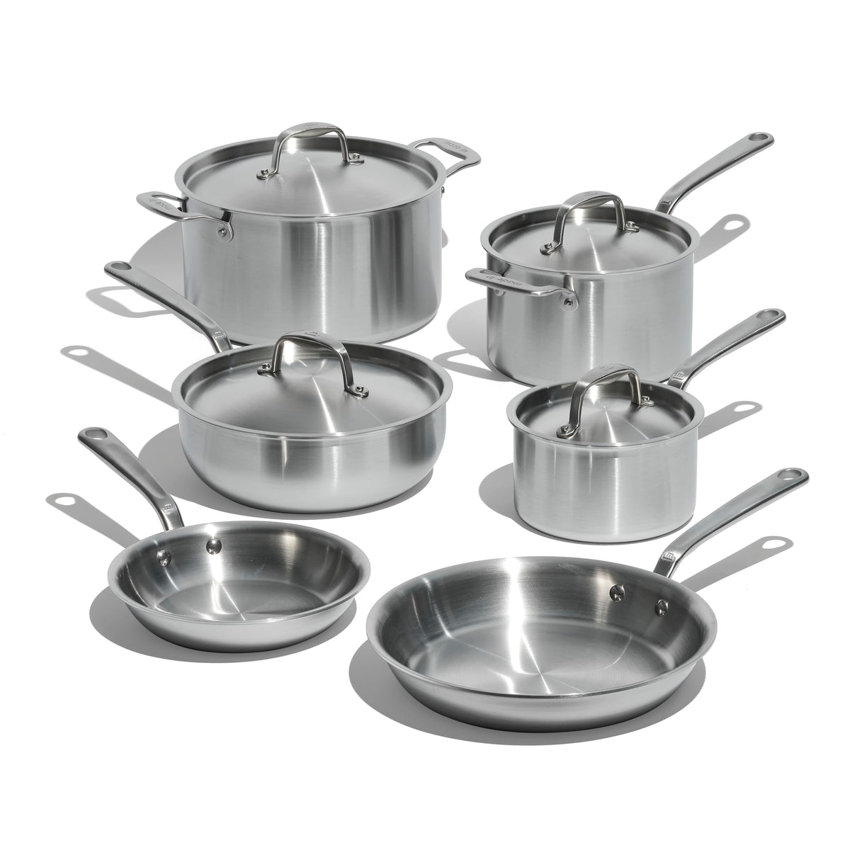Sartén Made In 10 pulgadas, distribución de calor uniforme para cocinar.