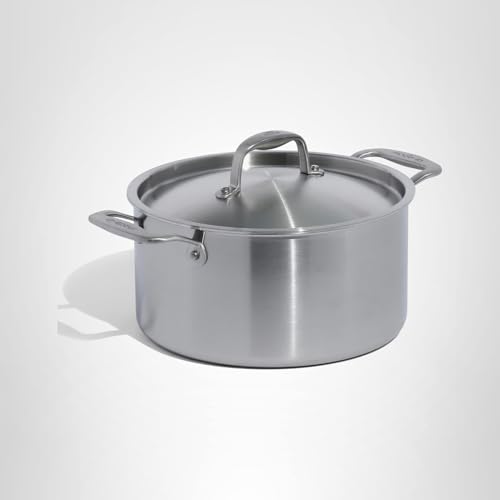 Dimensiones detalladas para planificar recetas y uso en fogones grandes.