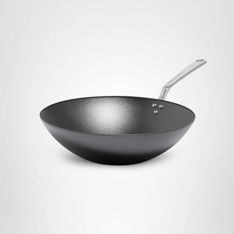 Made In Wok alta temperatura hasta 1200°F para sellar y dorar rápido.