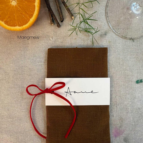 Maegmew tarjetas de lugar sujetan servilletas con estilo.